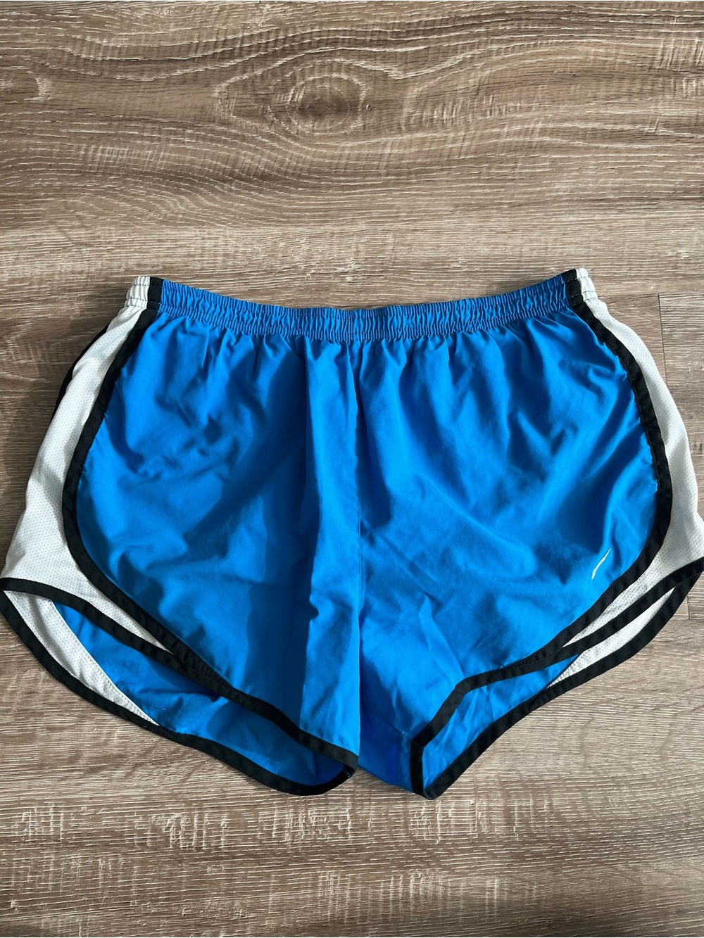 Nike Women’s Medium Tempo Running Shorts Bright Blue with Black Trim